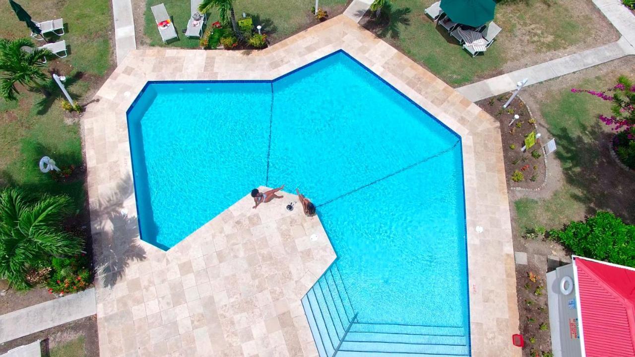 Antigua Village Beach Resort Дикенсон-Бей Экстерьер фото