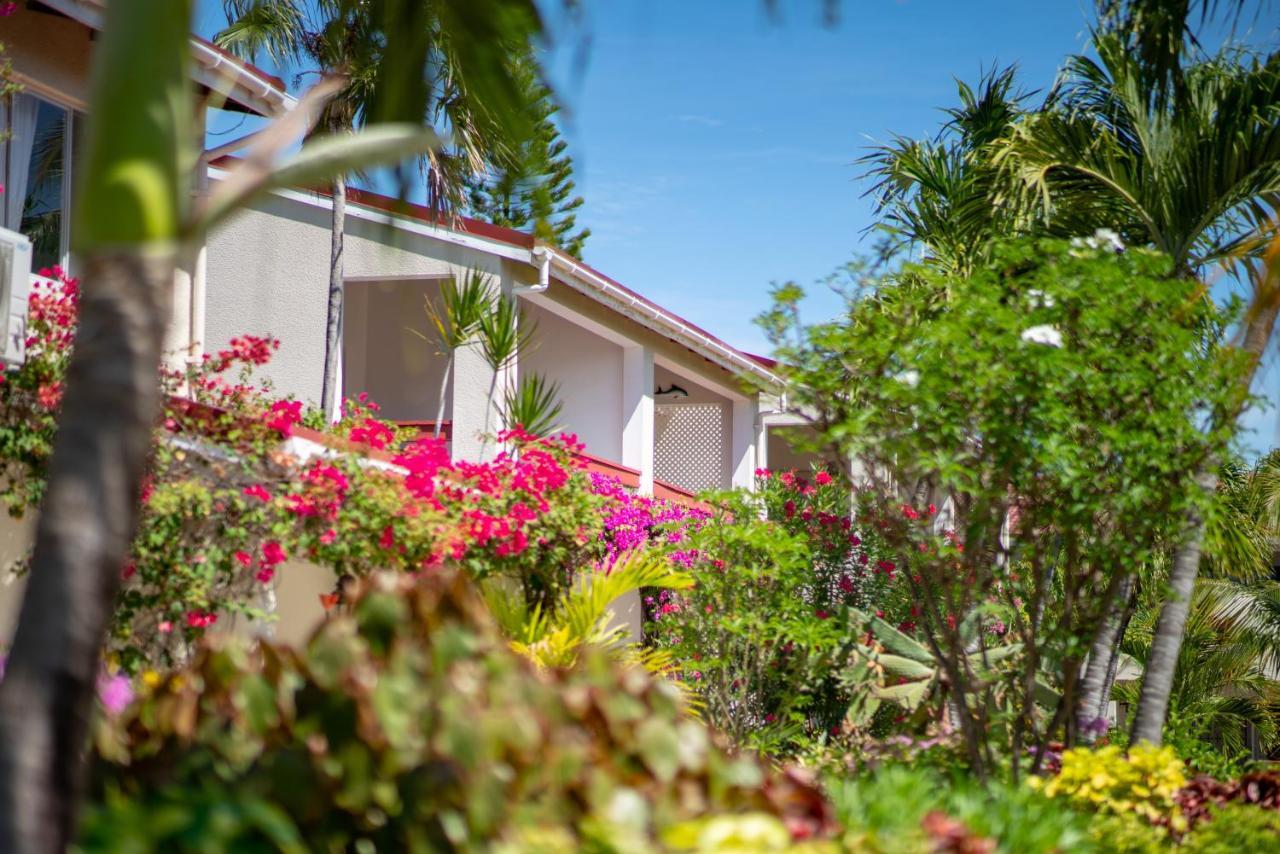 Antigua Village Beach Resort Дикенсон-Бей Экстерьер фото