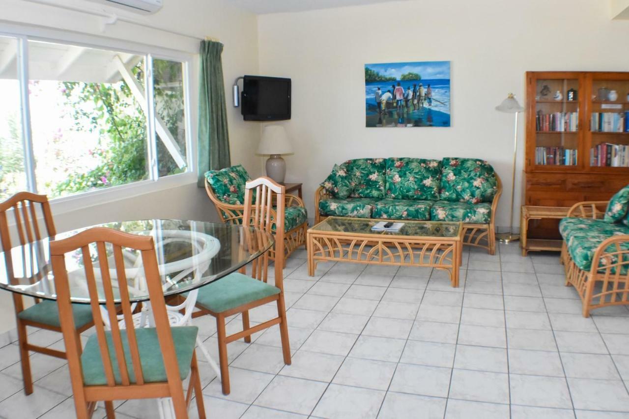 Antigua Village Beach Resort Дикенсон-Бей Экстерьер фото