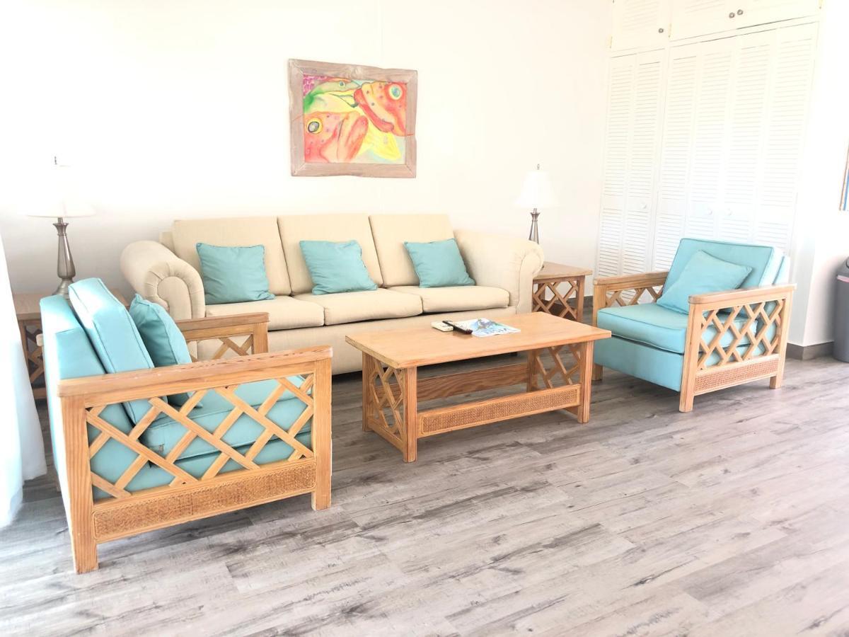 Antigua Village Beach Resort Дикенсон-Бей Экстерьер фото