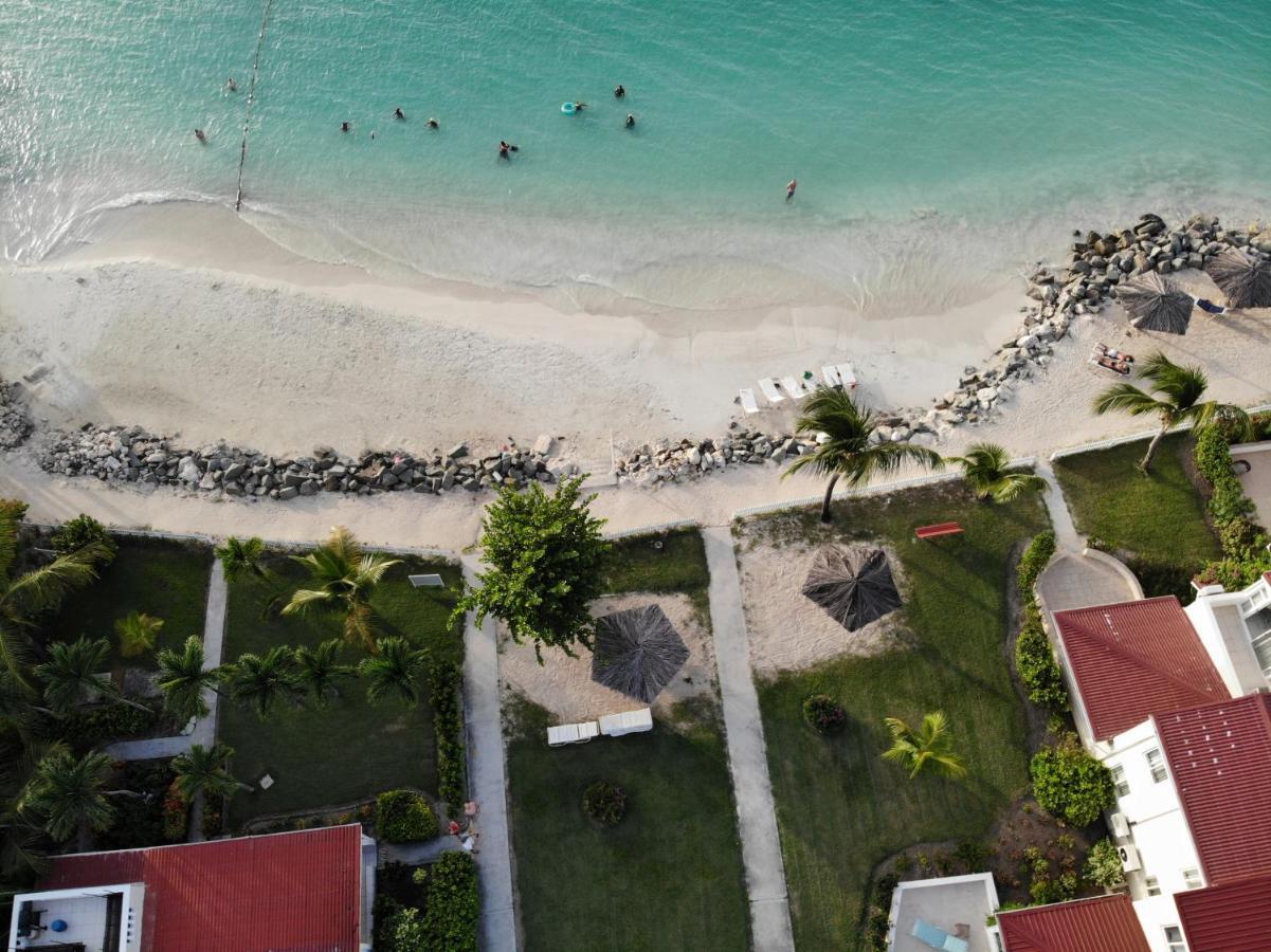 Antigua Village Beach Resort Дикенсон-Бей Экстерьер фото